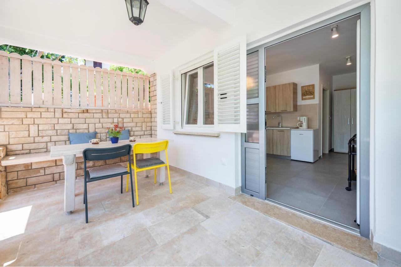 Apartments Pimpinella プレマントゥーラ エクステリア 写真
