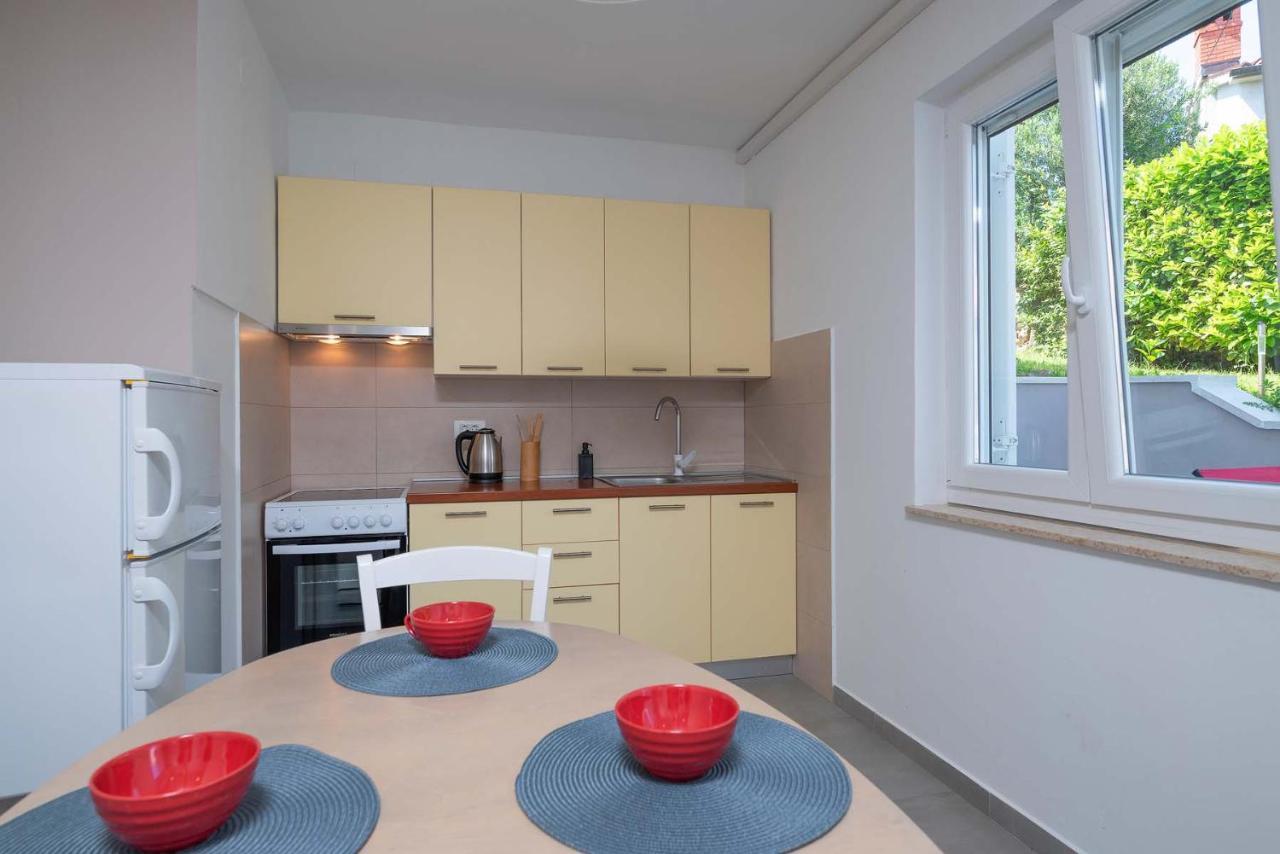 Apartments Pimpinella プレマントゥーラ エクステリア 写真