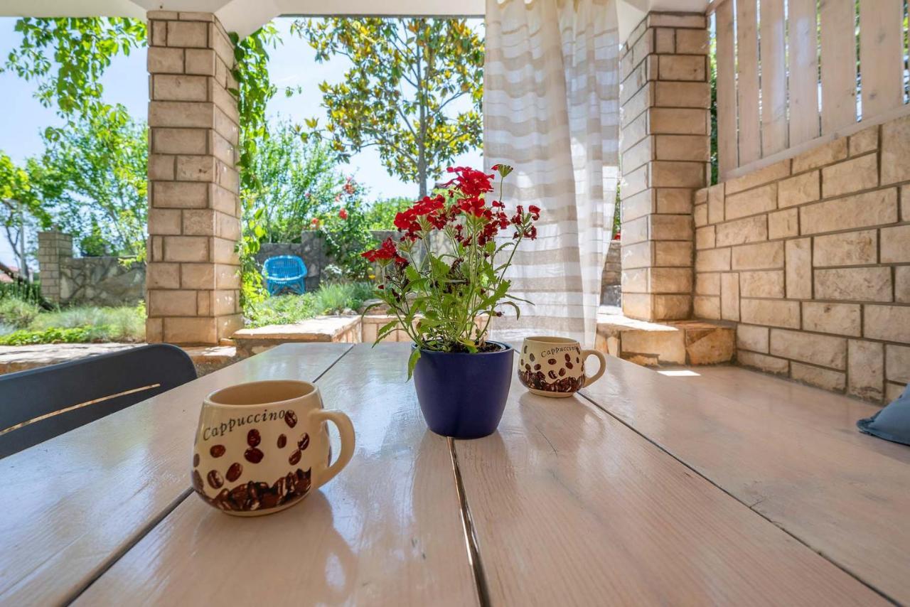 Apartments Pimpinella プレマントゥーラ エクステリア 写真